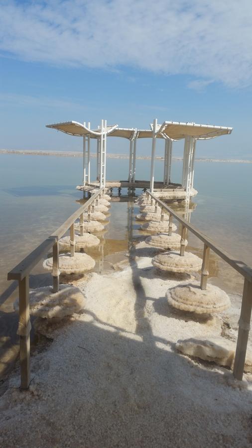 Вилла Nadia Hosting Dead Sea Неве-Зоар Экстерьер фото