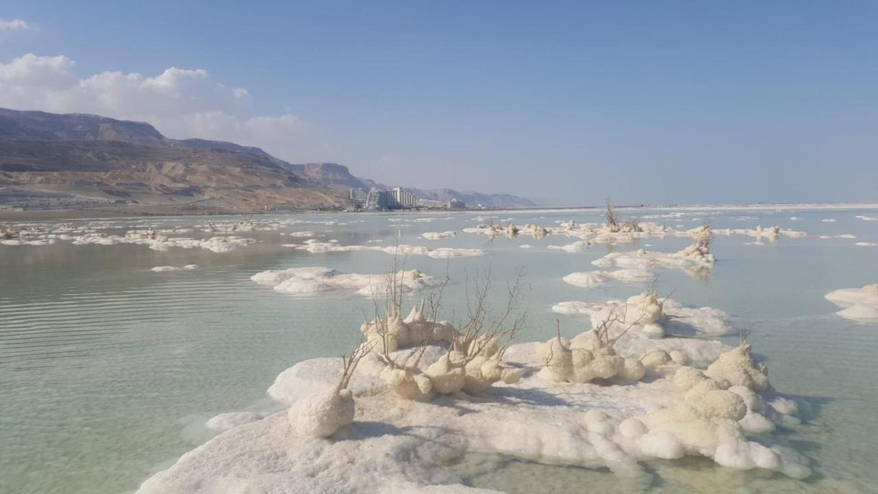 Вилла Nadia Hosting Dead Sea Неве-Зоар Экстерьер фото